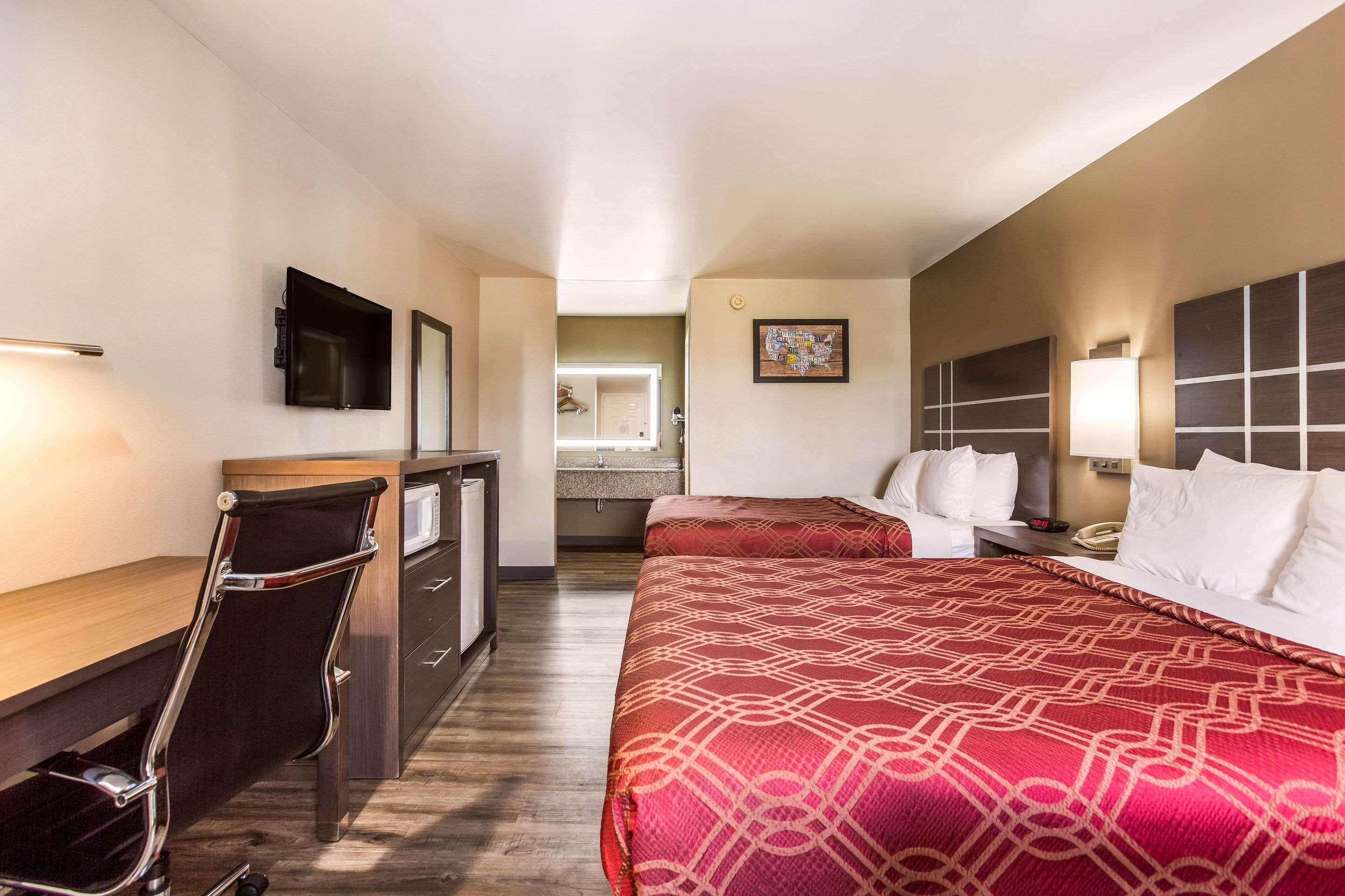 Econo Lodge Inn & Suites Murfreesboro Exteriér fotografie