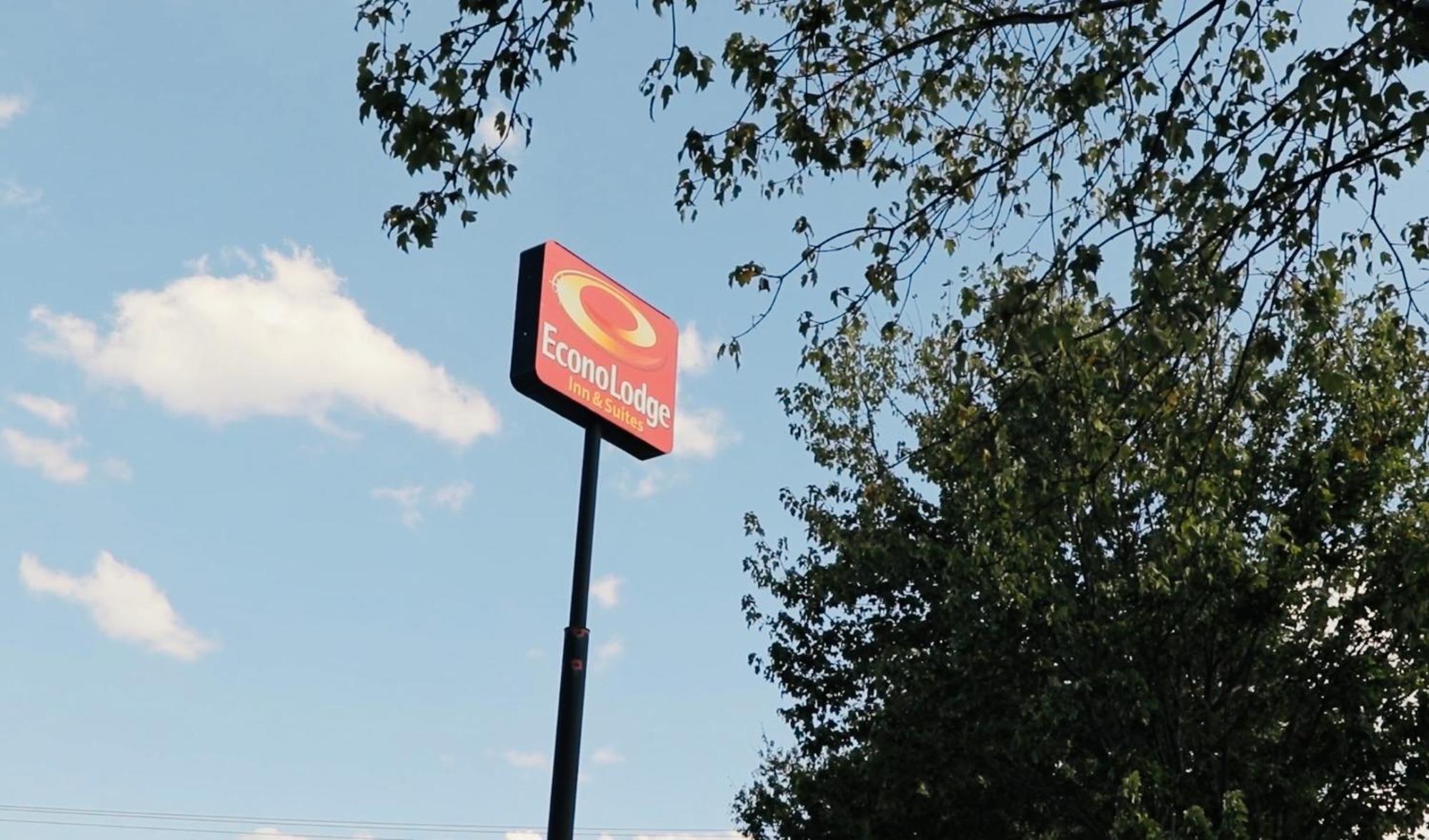 Econo Lodge Inn & Suites Murfreesboro Exteriér fotografie