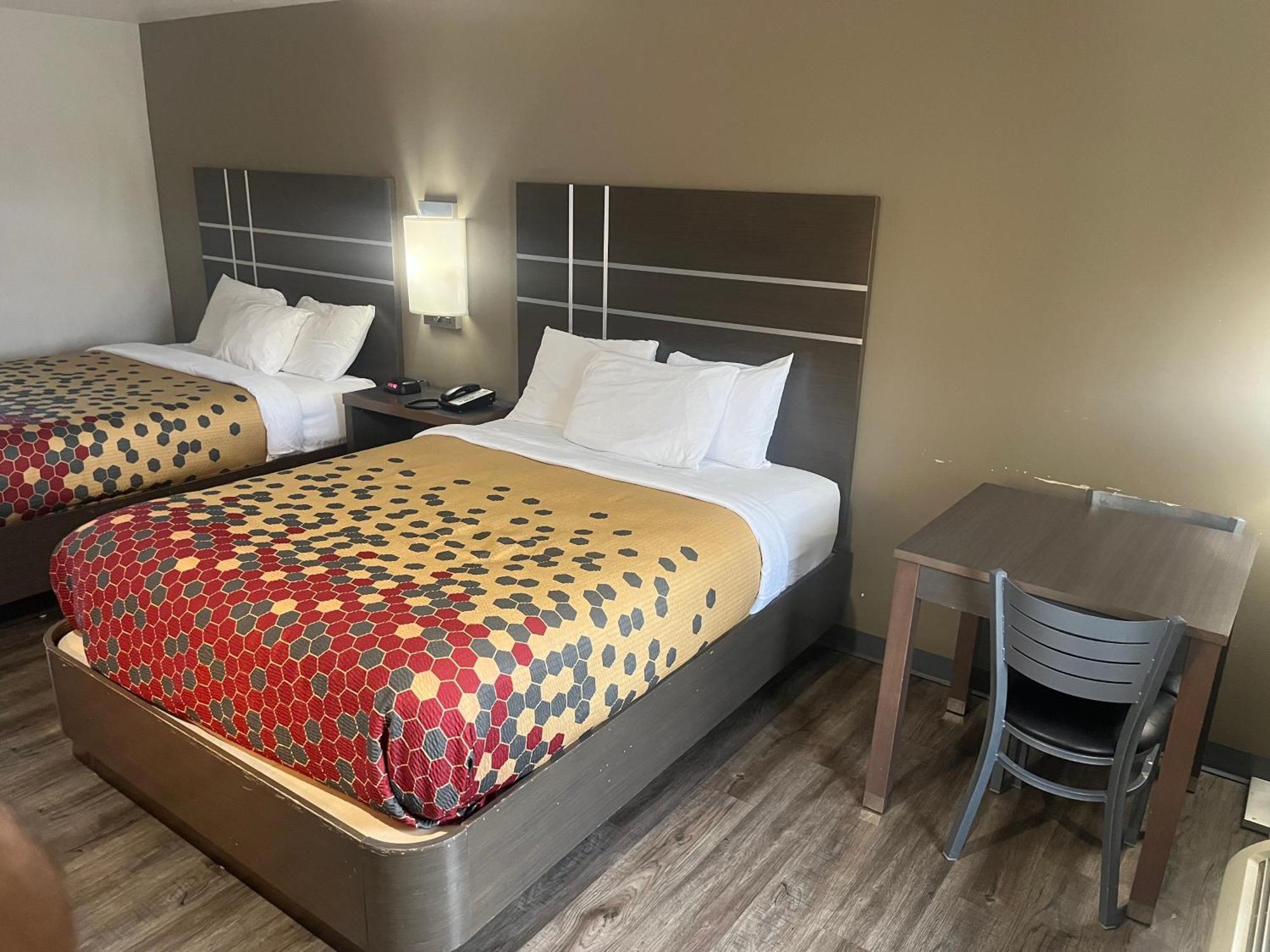 Econo Lodge Inn & Suites Murfreesboro Exteriér fotografie
